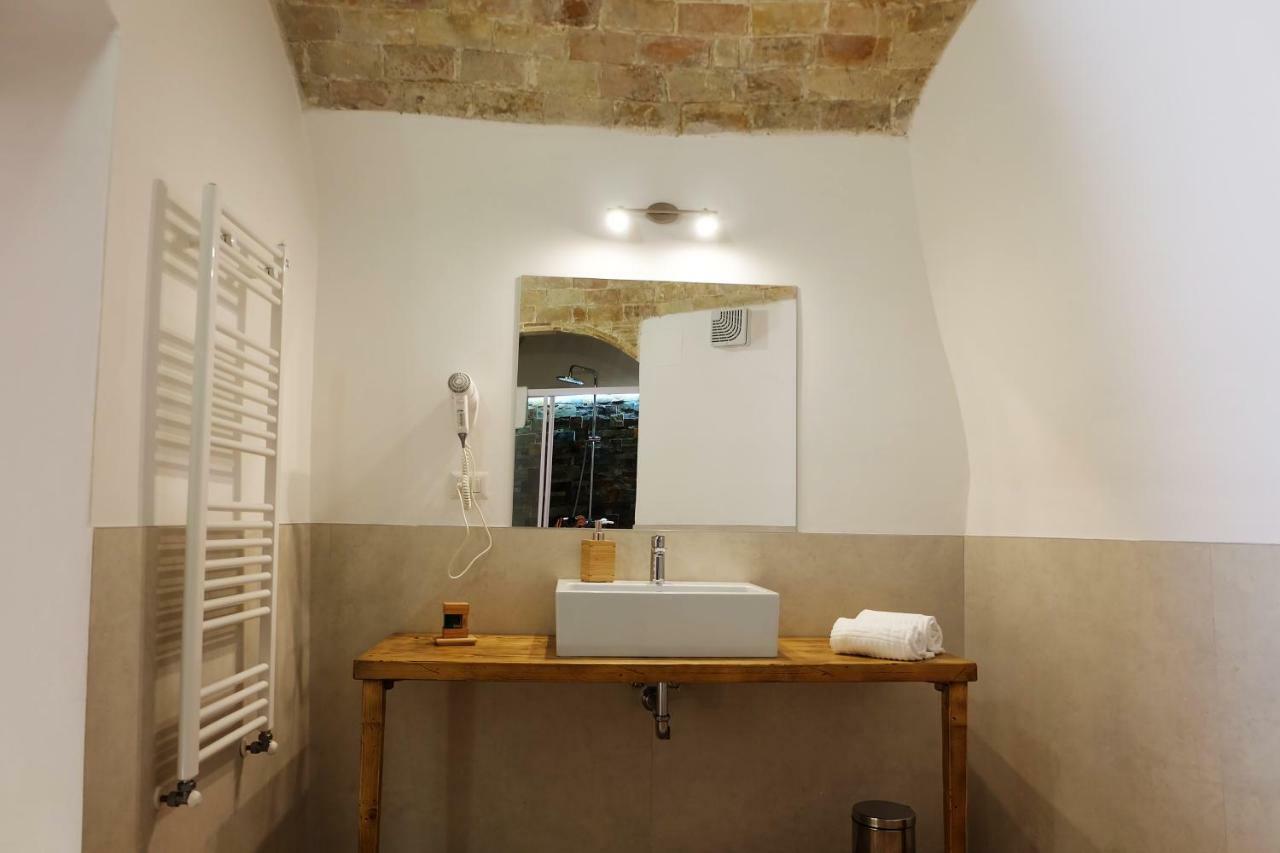 L' Abbraccio Dei Sassi Hotel มาเตรา ภายนอก รูปภาพ