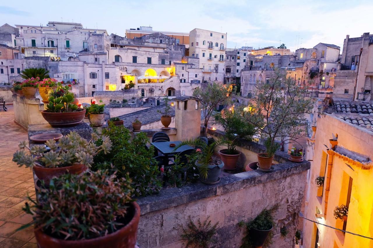 L' Abbraccio Dei Sassi Hotel มาเตรา ภายนอก รูปภาพ